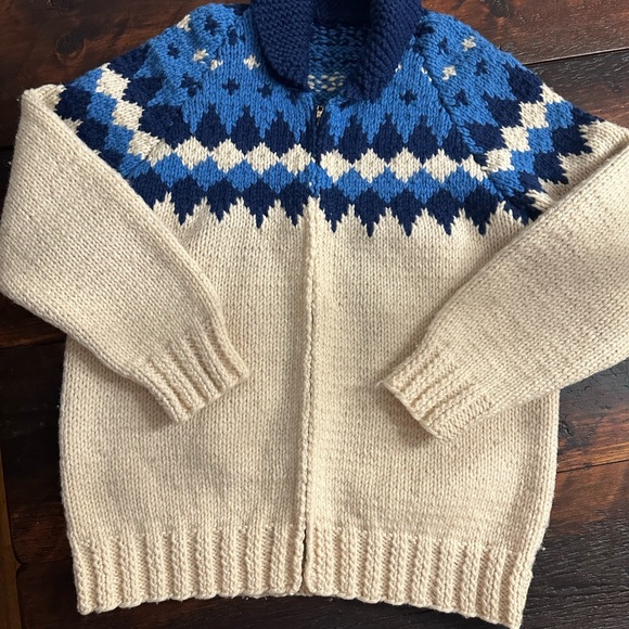 Handmade Other - Vintage wool sweater~